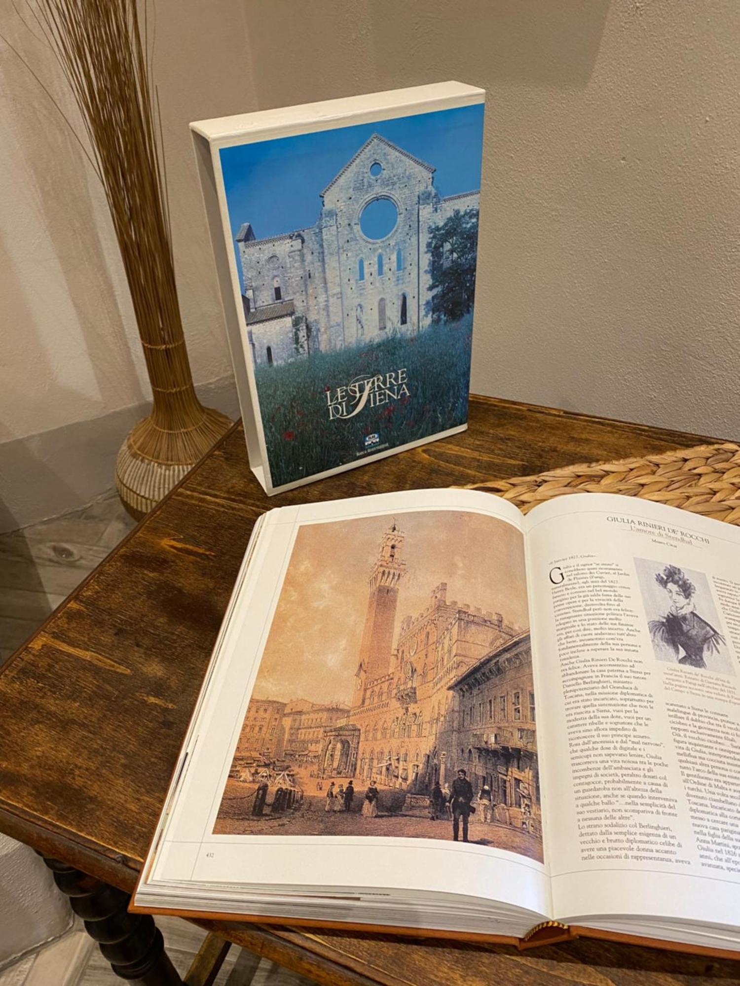Loft Vicolo Di Vallepiatta 2 Min Piazza Del Campo Con Parcheggio シエーナ エクステリア 写真